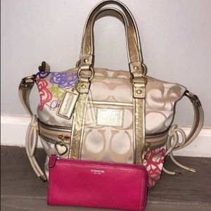 ***SOLD***Coach poppy bag and wallet